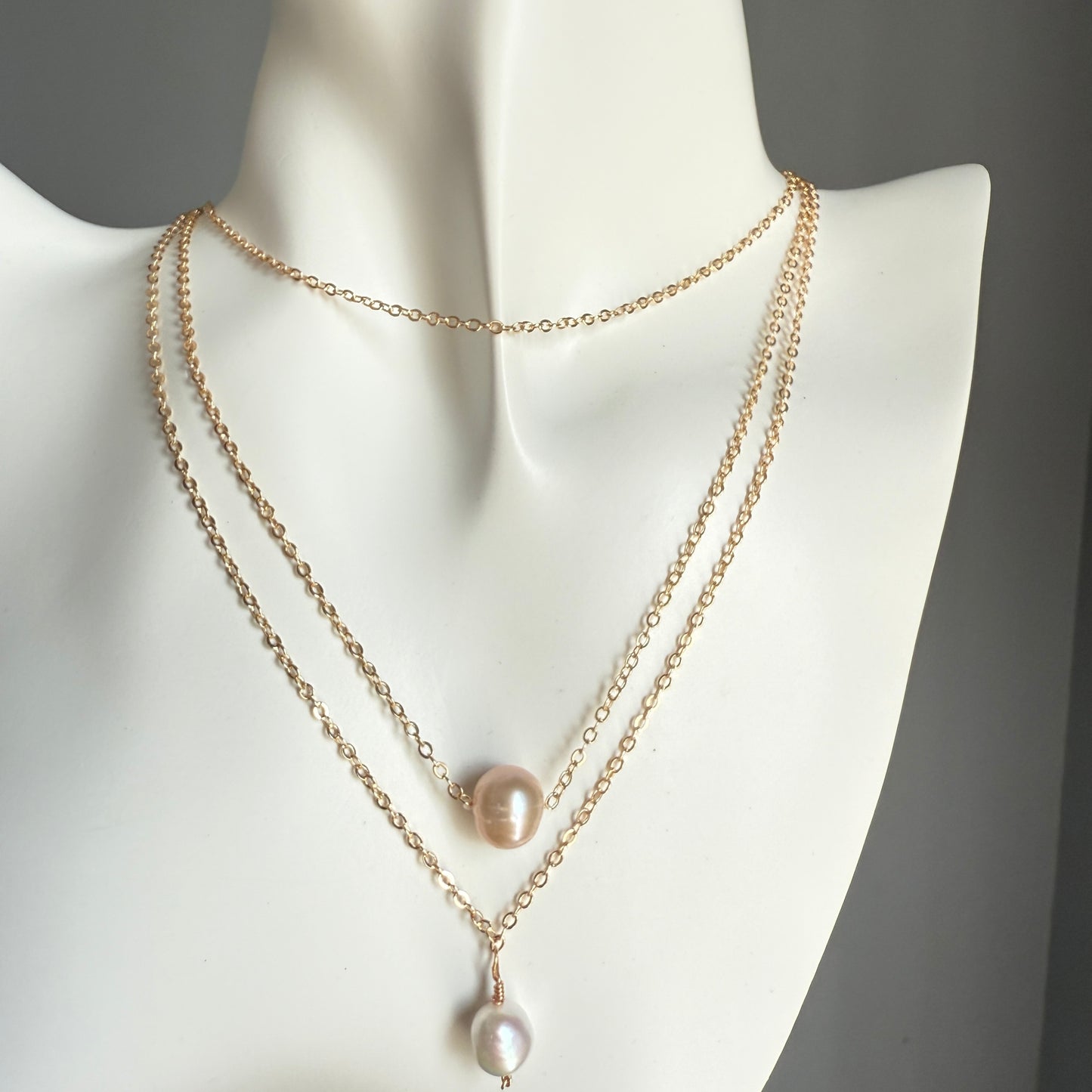 Dainty Freshwater Pearl Pendant Necklace