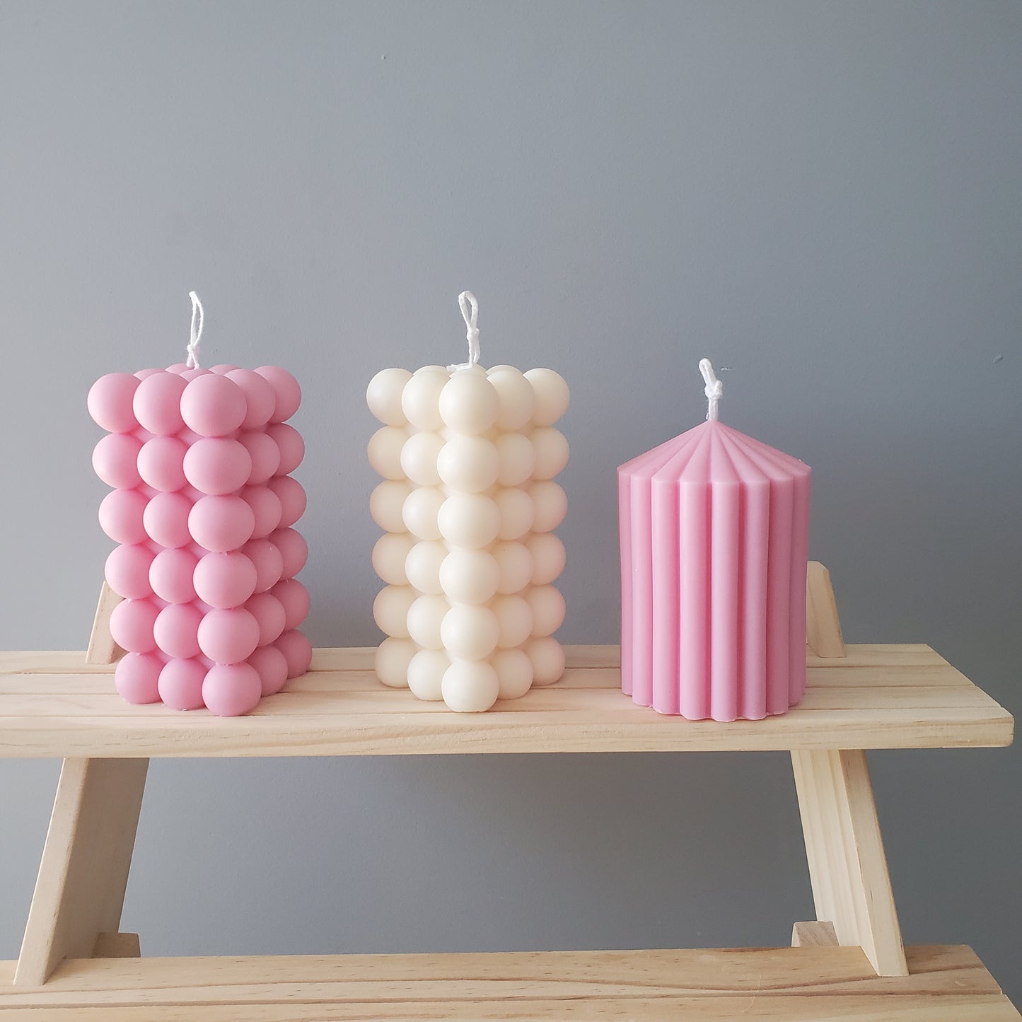 Peaked ribbed candle